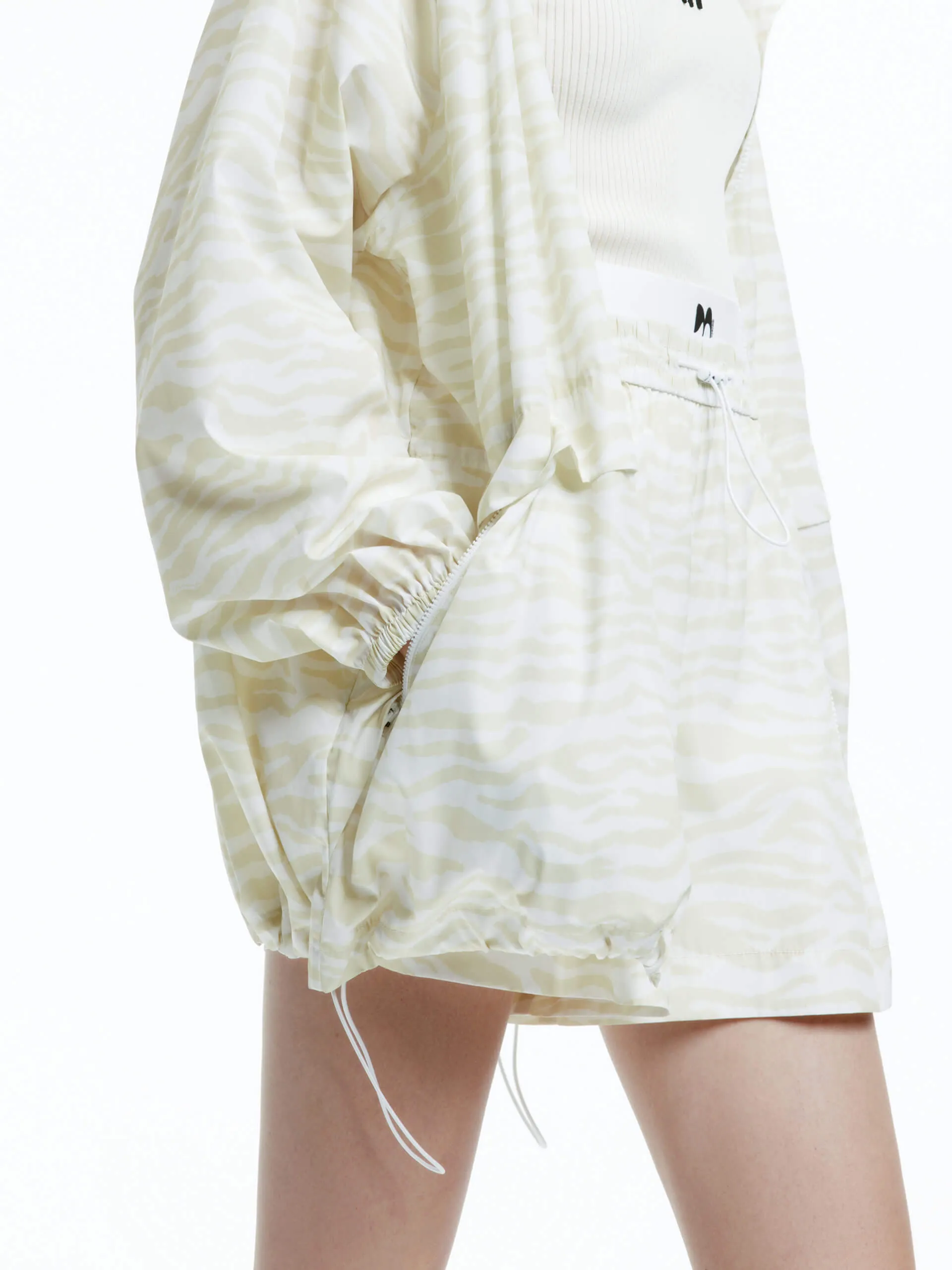 Drawstring Hem Hood Jacket