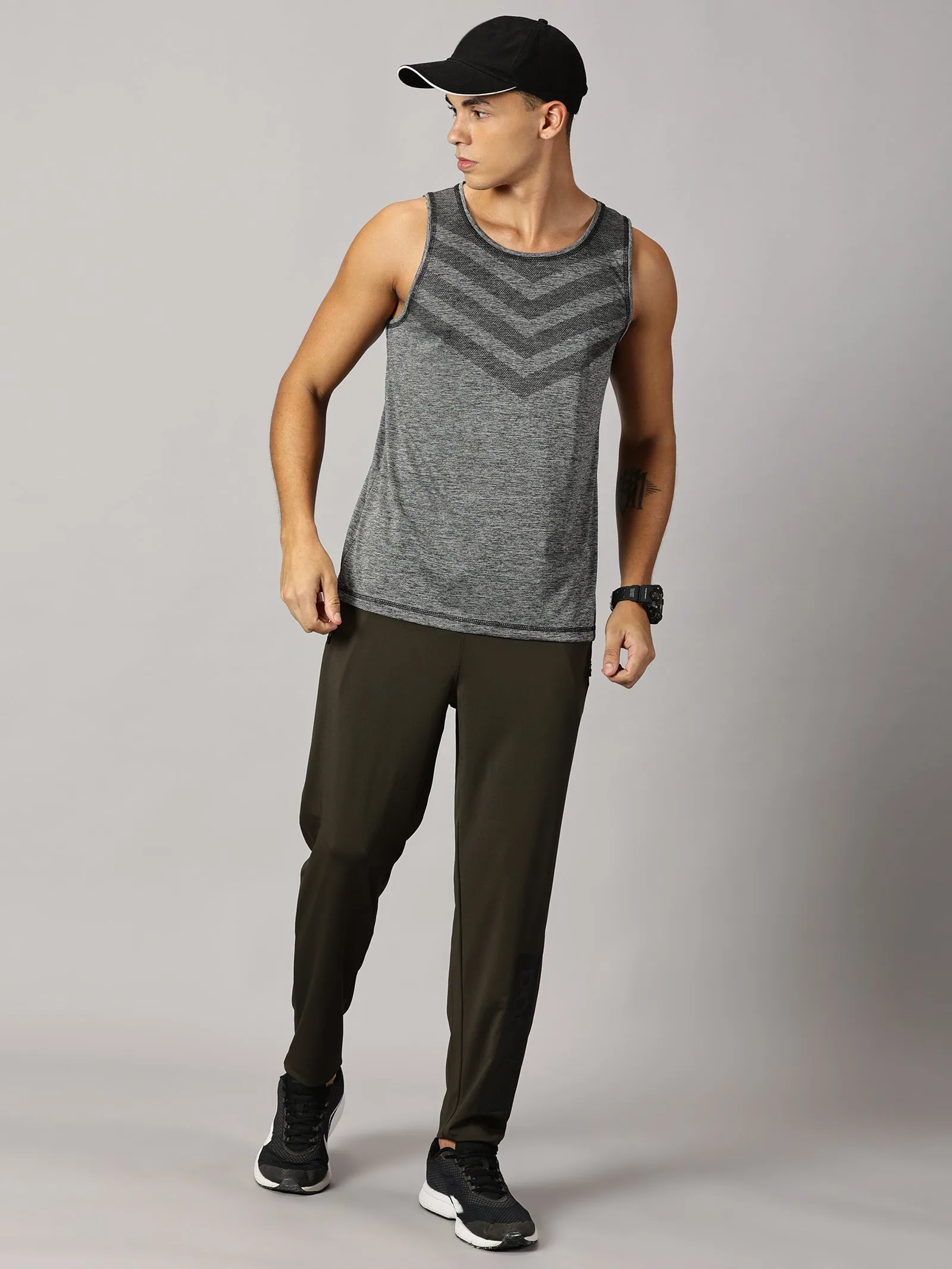 Men Slim Fit Round Neck Sleeveless Tank Top With arrow print at chest (Dark Grey)