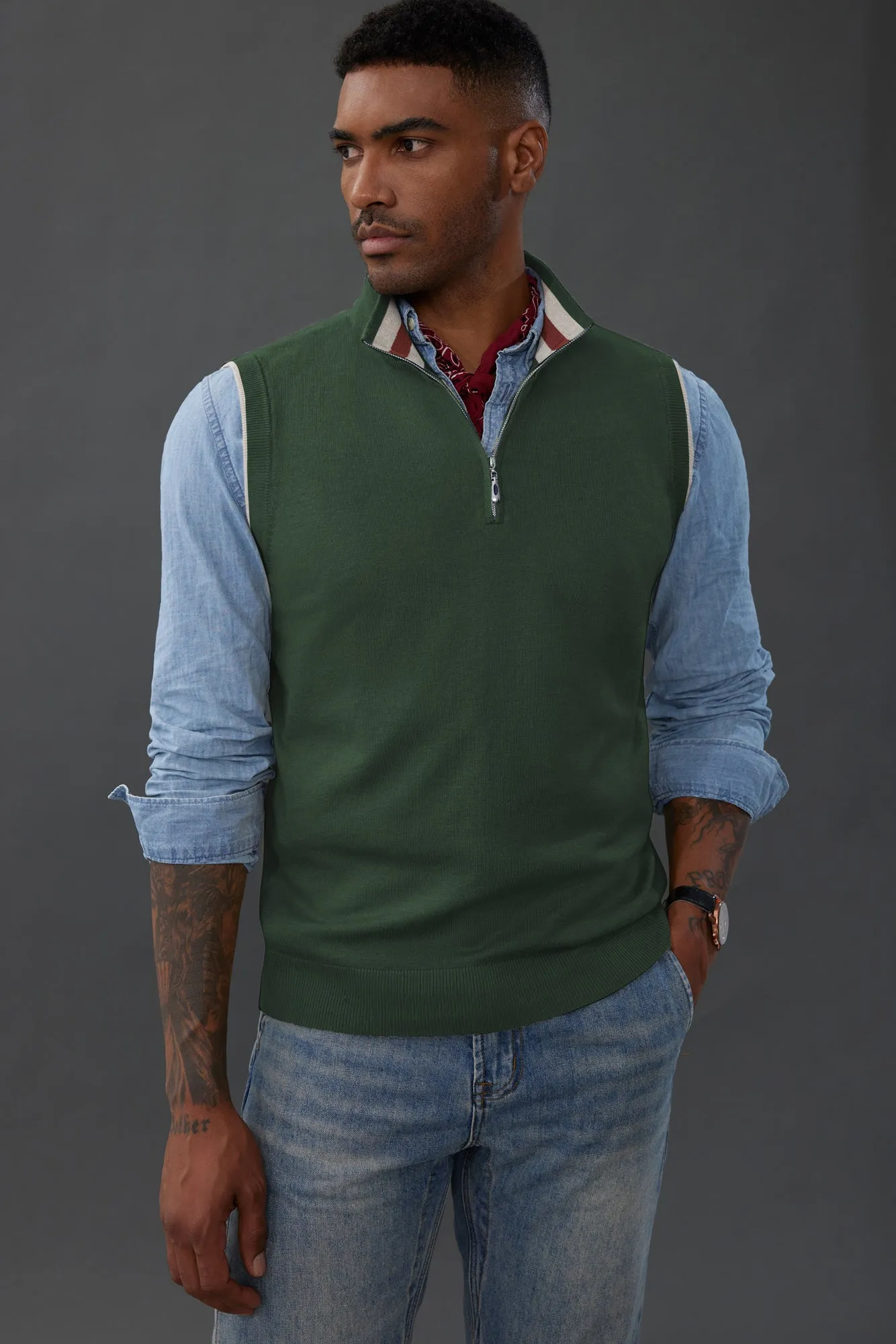 Men Stand Collar Sweater Vest Sleeveless Zip-up Neck Pullover Knitwear