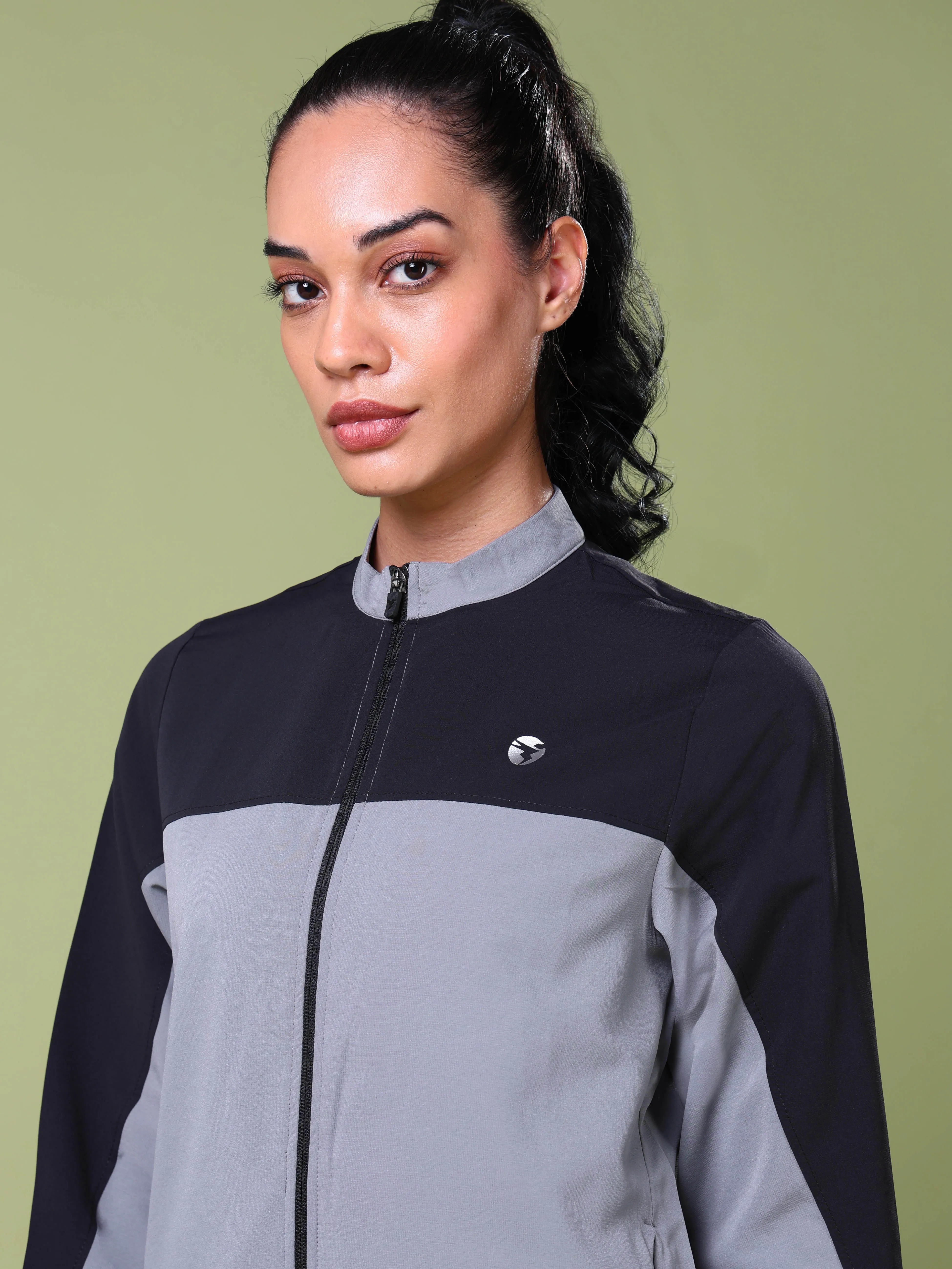 Women Colorblock Slim Fit Mock Neck Sports Jacket with TECHNOLITE